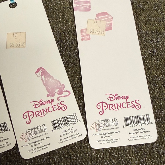 Disney bundle - Picture 9 of 9